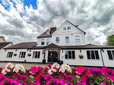 Woodcote Hotel Hooton Екстериор снимка