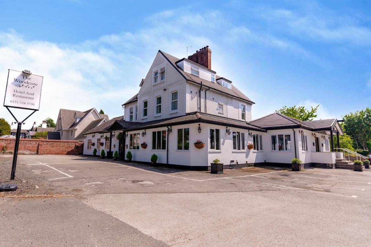 Woodcote Hotel Hooton Екстериор снимка
