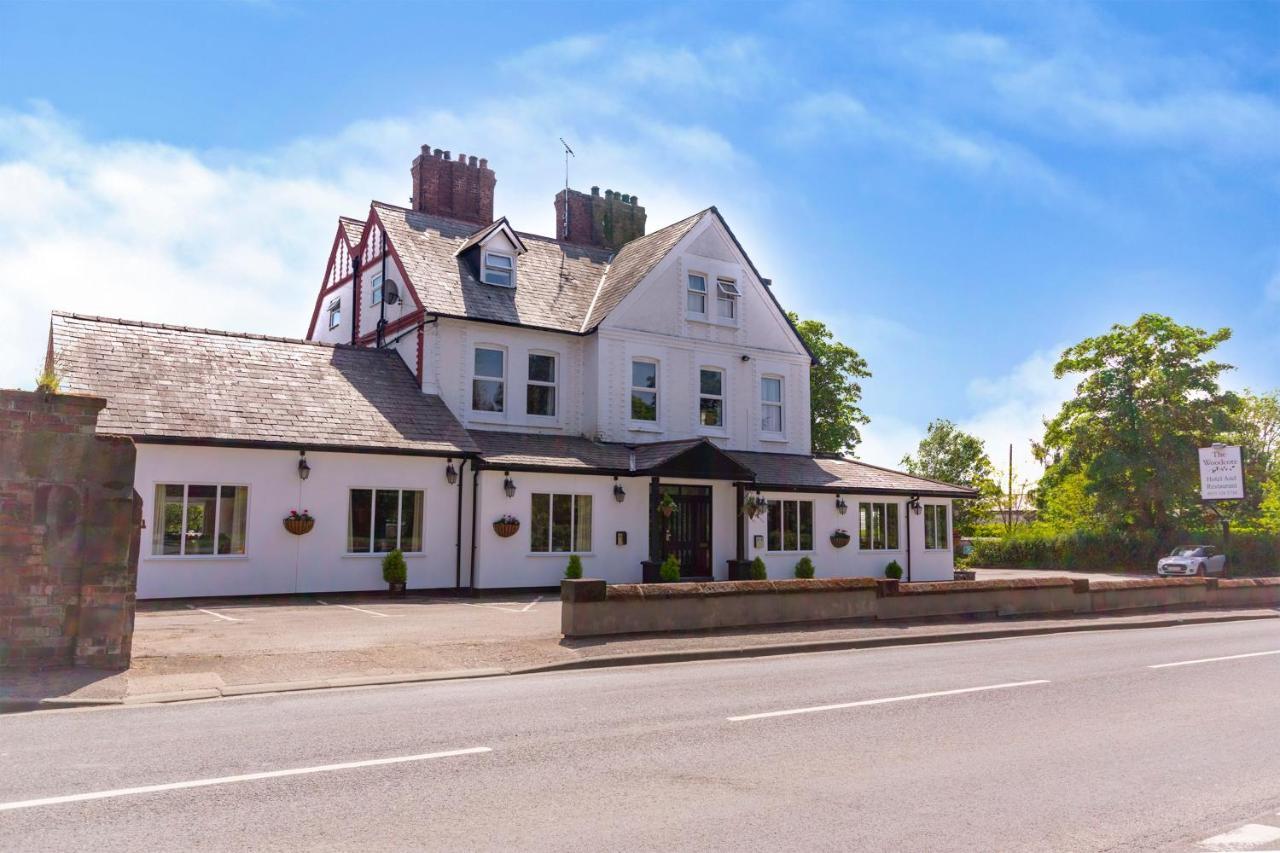 Woodcote Hotel Hooton Екстериор снимка